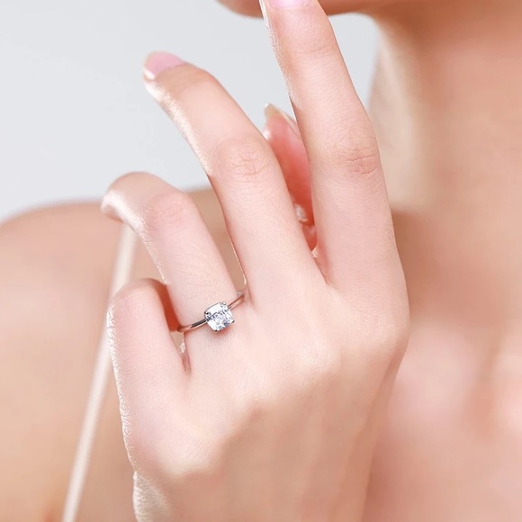 1.25Ct CUSHION Cut VVS Square Stone Prong Setting Solitaire Ring - Picture 14 of 15